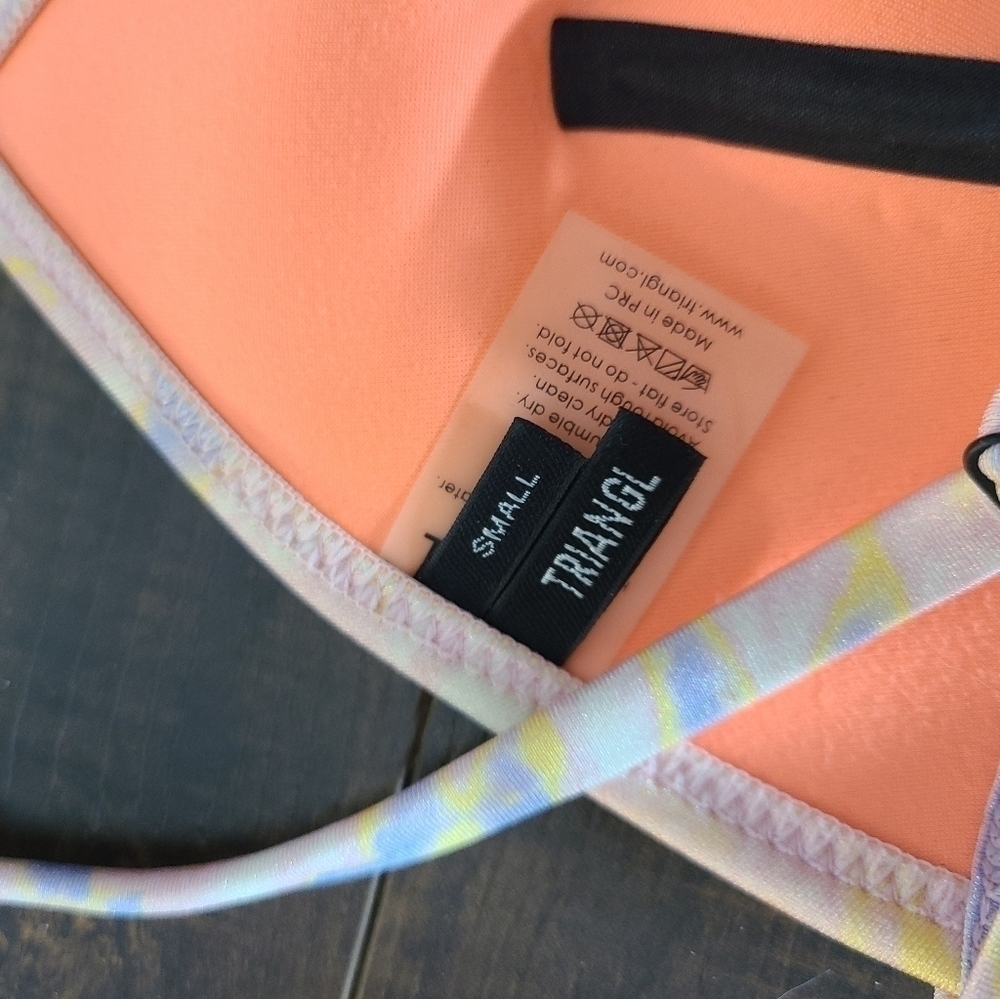 Triangl swimwear bikini top. - Picture 4 of 5